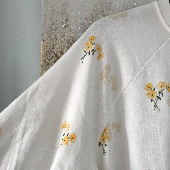Lucky Brand Floral Sweatshirt (NWT) - Picture 10 of 15